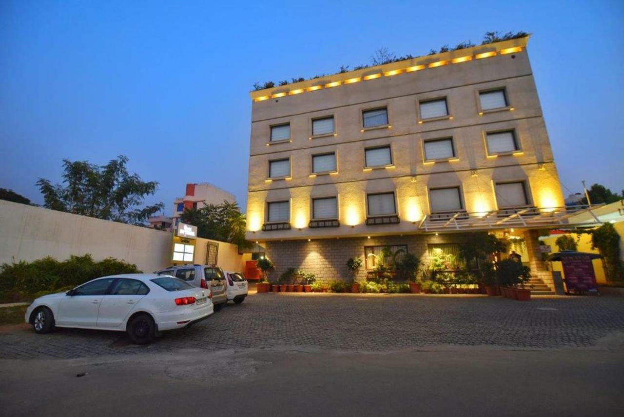 Hotel De Nada-A Luxury Stay Jaipur Bagian luar foto